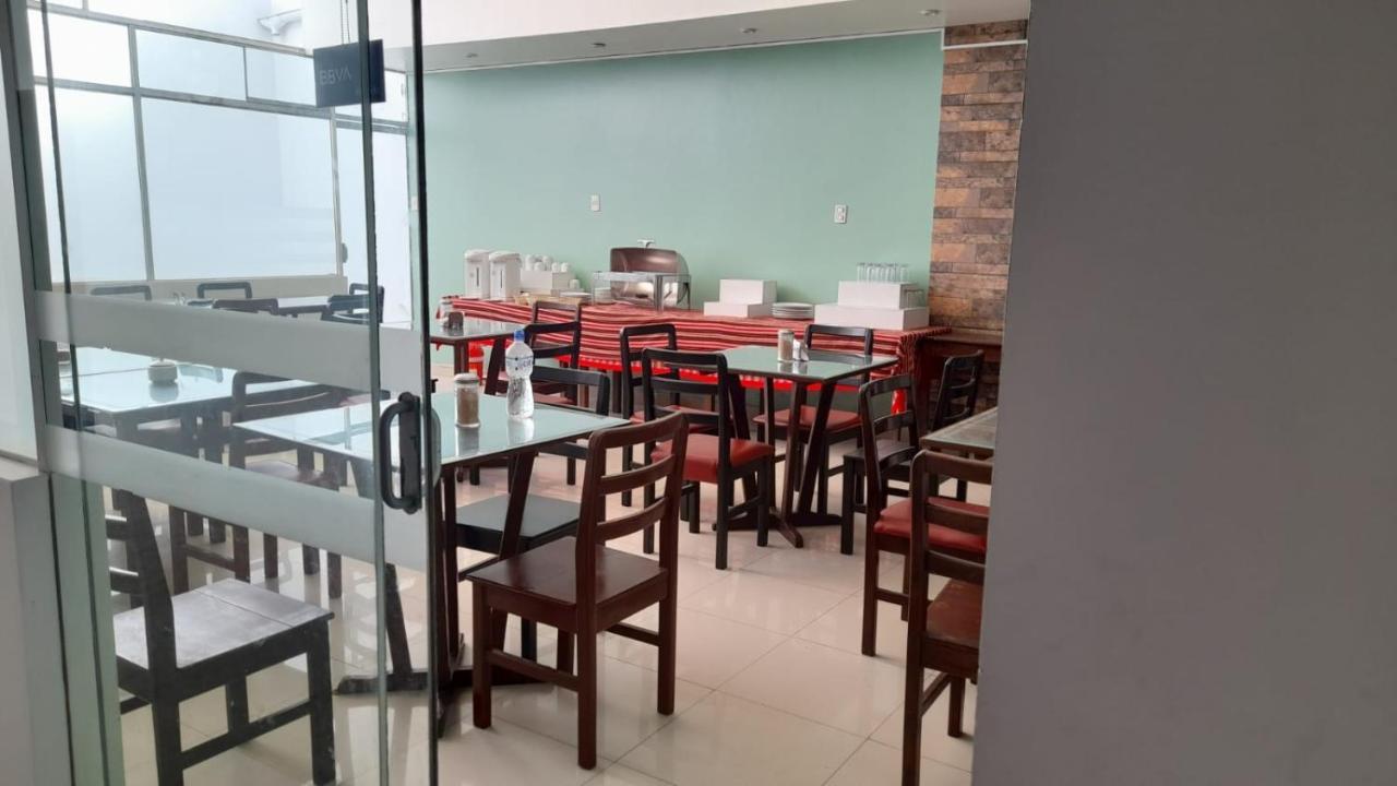 Venecia Hotel Carrion Trujillo Exterior foto