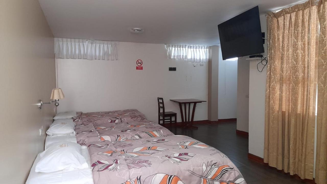 Venecia Hotel Carrion Trujillo Exterior foto