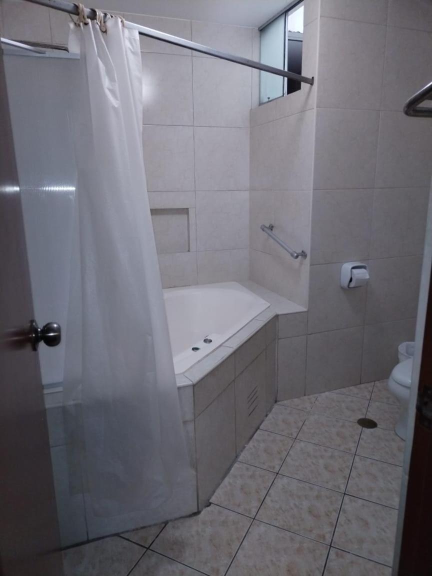 Venecia Hotel Carrion Trujillo Exterior foto
